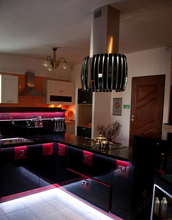 Falmec Design+ PRESTIGE 75 ISOLA GLASS BLACK (800)
